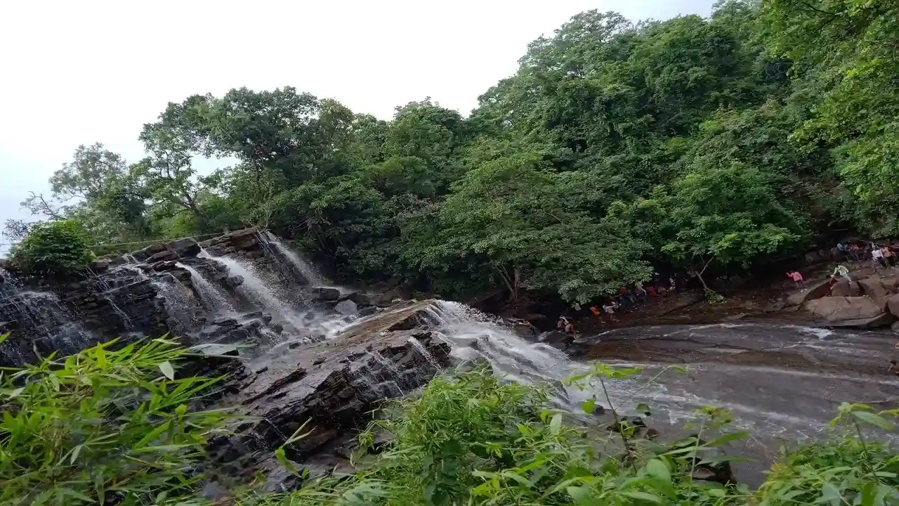 Kuyemari Waterfall Keshkal