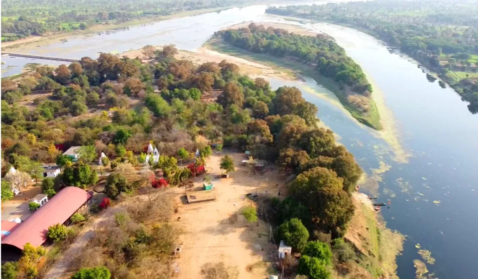 Madku Dweep Photos