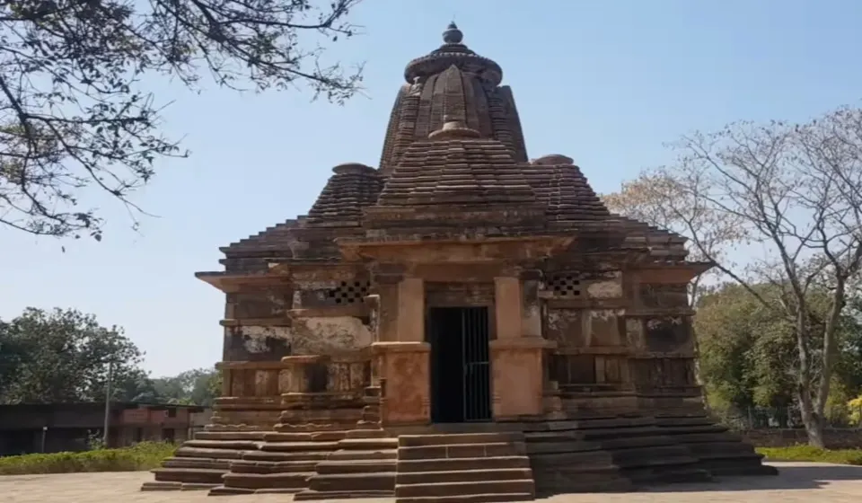 Narayanpal Temple Photos