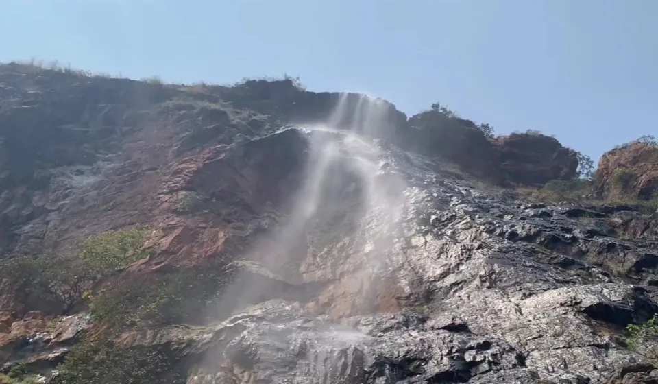 Rainkhol Waterfall Photos